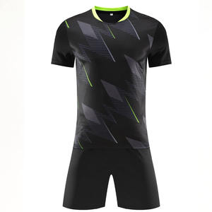 Vente en gros d'uniformes de basket-ball Fashion Uniformes de basket-ball noirs à séchage rapide pour hommes - Product Image 4