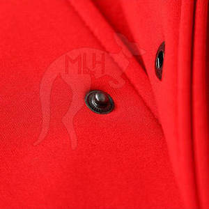 Veste Letterman pour hommes de couleur unie nouveau design de vêtements de rue chauds avec col montant et logo avant 100% coton - Product Image 5