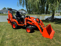 Tracteur utilitaire Kubota BX23S 23HP d'origine |   Tracteur diesel 4x4 pour l'agriculture et tracteur compact pour les projets d'aménagement paysager