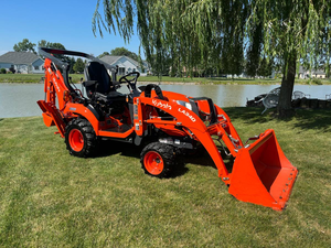 Tracteur utilitaire Kubota BX23S 23HP d'origine |   Tracteur diesel 4x4 pour l'agriculture et tracteur compact pour les projets d'aménagement paysager - Product Image 1