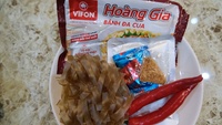Hoang Gia Instant Brown Rice Noodles with Crab, 120g x 18 Bags / Carton