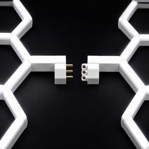 Lámpara LED Hexagonal de 300W para Garaje, Iluminación sin Sombras, Alto CRI Ra>90, Modular, para Techo de Taller - Product Image 4