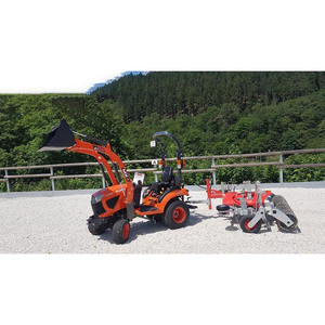 Tractor Agrícola Kubota B1-241 MX C1 Farmtrac 2022, 24 HP, 4WD con Bomba - Product Image 2