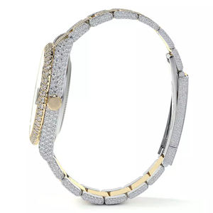 Montre de luxe haut de gamme avec mouvement à quartz en moissanite, design glacé en acier inoxydable avec cadran en verre - Product Image 3