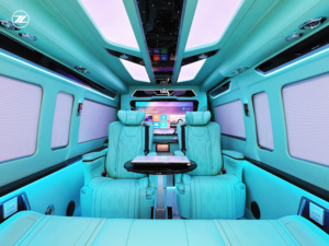 Furgone Executive |   Hiace 7 Posti Automatico a Benzina Guida a Sinistra Fari LED Cabina <span class=keywords><strong>Blu</strong></span> con Divisorio Completo - Product Image 3