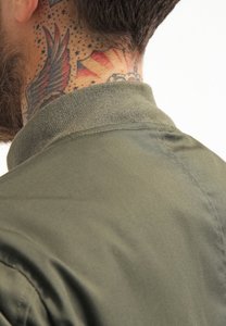 Chaqueta Cortavientos de Nylon para Hombre, Color Sólido, Cierre Completo, Cuello Alto, Estilo Bomber, Chaqueta Varsity de Béisbol, Ropa Urbana - Product Image 2