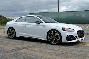 รถออดี้ RS5 คูเป้ ปี 2024 มือสอง - Product Image 2