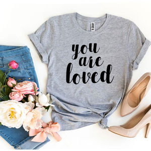 Camiseta You Are Loved, Transpirable, de Jersey de Algodón y Elastano, Corte Ajustado, Estilo Vintage Y2K con Decoración de Letras y Logotipo, Talla XL - Product Image 1