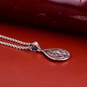 Pendentif religieux Om en laiton plaqué argent, symbole hindou, yoga, ethnique, vente en gros - Product Image 3