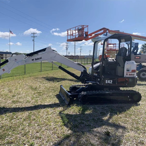 Haute qualité utilisée pour Bob cat Mini Excavator E42 Machines de terrassement économiques avec pompe à engrenages et roulement - Product Image 2