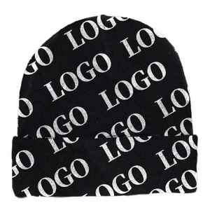 Gorro de punto acanalado que ofrece elasticidad y comodidad para el uso diario. - Product Image 1