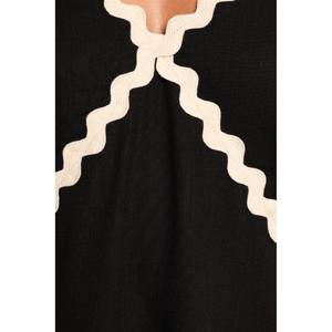 Robes pour femmes élégantes, conçues pour le confort et le style, avec une sensation légère et un aspect intemporel pour une utilisation régulière - Product Image 6