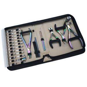 Kit d'outils pour extensions capillaires avec pince à clipser, pince à sertir pour perles plates, pince à extensions capillaires, coupe-keratine, anneaux de séparation, clips et peigne - Product Image 1