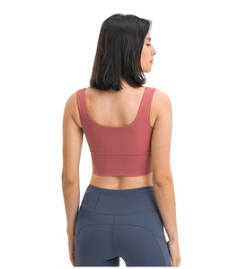 Cómodo sujetador trasero de belleza antiflacidez, camiseta sin mangas deportiva de copa fija ligera con logotipo frontal de talla grande sin costuras - Product Image 4