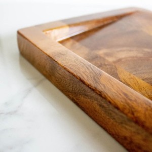 Plato oblicuo de madera de Mango, bandeja para servir, plato para aperitivos, tablero de charcutería de Madera rústica, Plato decorativo para exhibición de alimentos, único - Product Image 4