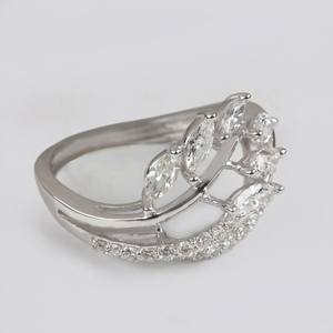 Anillo de Boda con Diamante Cultivado en Laboratorio en EE. UU., Diseño de Hoja Marquise, Oro Sólido de 14K, Joyería Nupcial Inspirada en la Naturaleza - Product Image 2