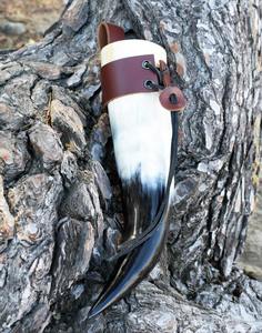 Cuerno para beber vikingo pulido ecológico natural con soporte de cuero animal y moldura dorada de latón - Product Image 3