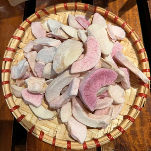 Guava lyophilisée en vrac, fabrication directe du Vietnam, emballage en vrac, guava rose séchée naturellement sucrée, avec étiquette personnalisée et marque privée - Product Image 1