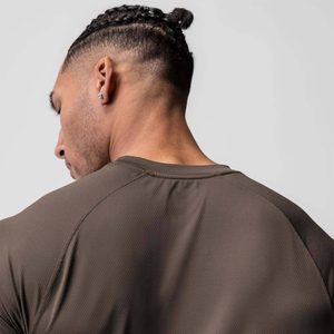 T-shirt Performance Gym pour homme Tissu en jersey à séchage rapide Confort et mobilité optimaux avec design vierge - Product Image 6