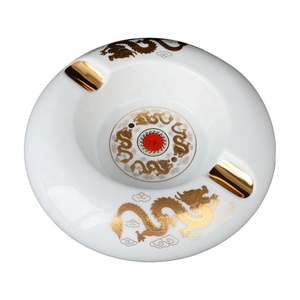 <span class=keywords><strong>2025</strong></span> năm mới mô hình con rắn xì gà gạt tàn gốm tròn cầm tay hai thùng khói với Hộp quà tặng - Product Image 1