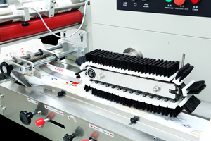 เครื่องทำน้ำแข็งเชิงพาณิชย์เครื่องทำน้ำแข็งชั้นนำเครื่องทำน้ำแข็งเหล็กพร้อมตู้ทำน้ำเย็นสำหรับสำนักงานเครื่องจ่ายน้ำอัตโนมัติ - Product Image 4