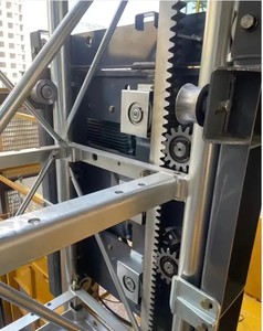 SC200/200 Lift konstruksi, lift luar ruangan efisien untuk konstruksi vertikal kuning - Product Image 6