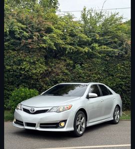 ขายดีมาก รถมือสองปี 2014 รุ่น Camry สภาพดี จัดส่งทั่วโลก - Product Image 1