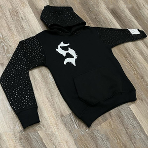 Sudadera con Capucha Personalizada para Hombre, Diseño OEM, Negra, Lujosa, Elegante, con Pedrería, Mangas Desgastadas, Estilo Casual Vintage, Invierno, 100% Algodón - Product Image 3