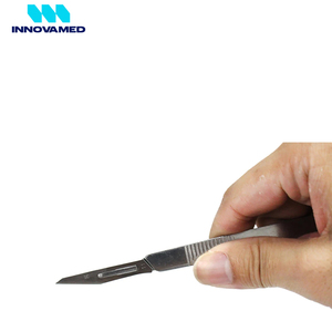 Juego de Instrumentos Quirúrgicos de Acero Inoxidable de Alta Calidad con Logotipo Personalizado INNOVAMED, Hoja de Cuchillo Quirúrgico, Fuente Manual, Estándar de Seguridad - Product Image 5