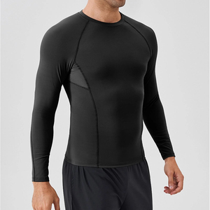 Nouveau design, meilleure qualité, rashguard de sport, t-shirt de compression pour la salle de sport, couleur contrastée, manches longues, spandex/polyester, rashguard pour homme - Product Image 3