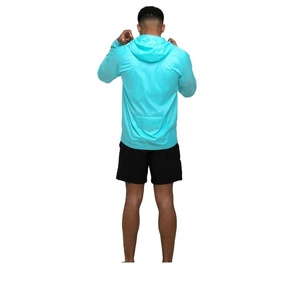 Chaqueta cortavientos elegante de alta calidad OEM para hombre, cuello con capucha, servicios de moda al por mayor para la temporada de invierno, estilo callejero - Product Image 3