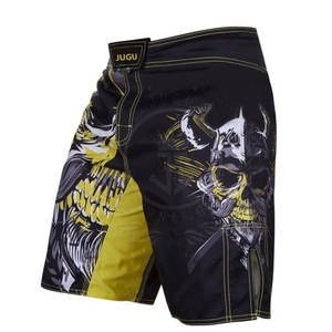 Shorts de MMA de Alta Calidad Hechos en Pakistán, con Contraste de Color, Spandex/Poliéster 280g, Cómodos, Ligeros, de Secado Rápido y Transpirables - Product Image 1