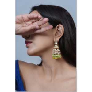 Boucles d'oreilles à la mode Jhumki perlées Kundan Jadau de couleur pastel - Product Image 1