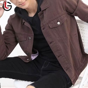 Chaquetas de mezclilla acolchadas para hombre Nueva chaqueta de mezclilla informal de estilo térmico con precio al por mayor de servicio OEM - Product Image 2