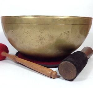 Cuenco Tibetano de Sonido Profundo, Bronce Pulido, Estilo Religioso, Chakras, Meditación, Recuerdo para Terapia de Sanación, Hecho a Mano en Metal - Product Image 1