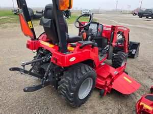 รถไถเดินตาม MASSEY FERGUSON GC1723E ปี 2023 ระบบขับเคลื่อน 4 ล้อ 40 แรงม้า 55 แรงม้า 25 แรงม้า สำหรับเครื่องยนต์พร้อมชิ้นส่วนหลัก ปั๊ม เกียร์ แบริ่ง ชุดขับเคลื่อน - Product Image 4