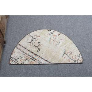 Vintage Round Rug 2.5x1.5 ft, White <b>Brown</b> Moroccan Rug <b>Wool</b> - Product Image 1