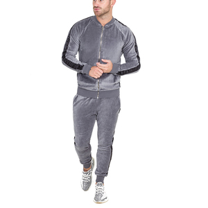 Chándal deportivo de terciopelo de talla grande, ropa deportiva para correr para hombre, parte superior y pantalones de entrenamiento deportivo, diseño de logotipo personalizado Big Fit - Product Image 3