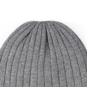 High Quality Jacquard Classic Stye <b>Winter</b> Women's & Men's Fashion Solid Color Beanies <b>Hat</b> Custom Embroidery Uotdoors Wear Beanie - Product Image 5