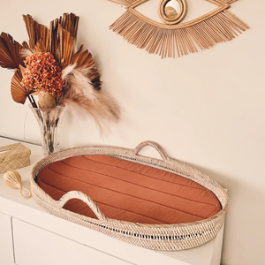 Cesta de mimbre natural ecológica para bebé al mejor precio, segura y cómoda para bebé - Product Image 1