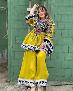 Vente en gros de robe afghane Kuchi faite à la main à vendre meilleure qualité de tissu en coton Kuchi afghan avec broderie - Product Image 6