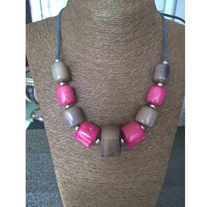 Best Selling Vintage Resin Beaded Necklace for Women Trendy Wedding <b>Party</b> Wear Christian Religious Style From India - Product Image 6