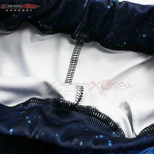 Chándal de sublimación para hombre con gráficos impresos personalizados y ajuste atlético de manga completa para hombre - Product Image 6