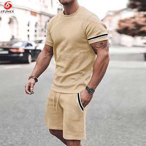 Ensemble 2 pièces d'été décontracté pour hommes Nouvel arrivage Ensemble d'été court avec logo Slim Fit pour hommes - Product Image 2