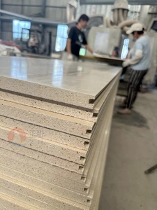 Panneau d'oxyde de magnésium amélioré Panneau MGO léger et imperméable ignifuge Remplace le panneau de fibres <span class=keywords><strong>OSB</strong></span>/ciment pour cloisons sèches/<span class=keywords><strong>plancher</strong></span> - Product Image 3
