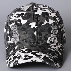 Gorra de béisbol desgastada en blanco al por mayor, lista para bordado personalizado, etiqueta blanca, gorra de papá desgastada, gorra con marca personalizada - Product Image 4