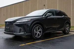 Lexus RX 350 Premium 2023 - Product Image 3
