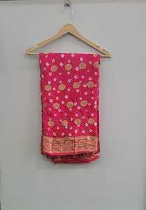 ผ้าพันคอแบบดั้งเดิมสำหรับผู้หญิงผ้าพันคอแบบดั้งเดิมของ Banarasi Bandhej Dupatta - Product Image 5