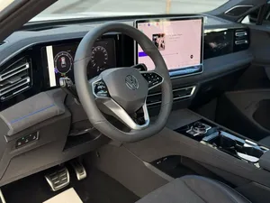Tiguan L Pro III 2026, Bajo Kilometraje, Motor en Perfecto Estado, Transmisión Automática, Techo Panorámico, Faros LED - Product Image 5