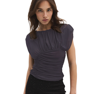 Blusa Casual sin Espalda con Detalle Fruncido 100% Algodón con Logotipo Frontal - Product Image 4